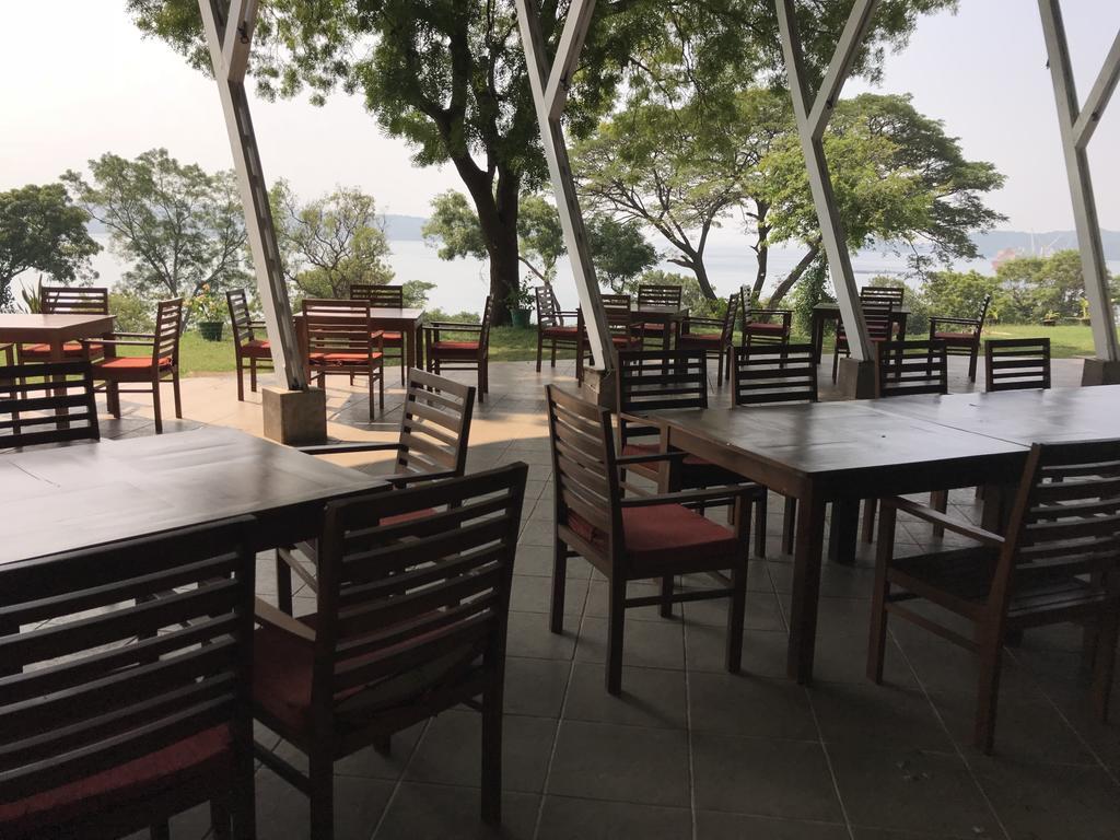 Welcombe Hotel Trincomalee Exterior photo